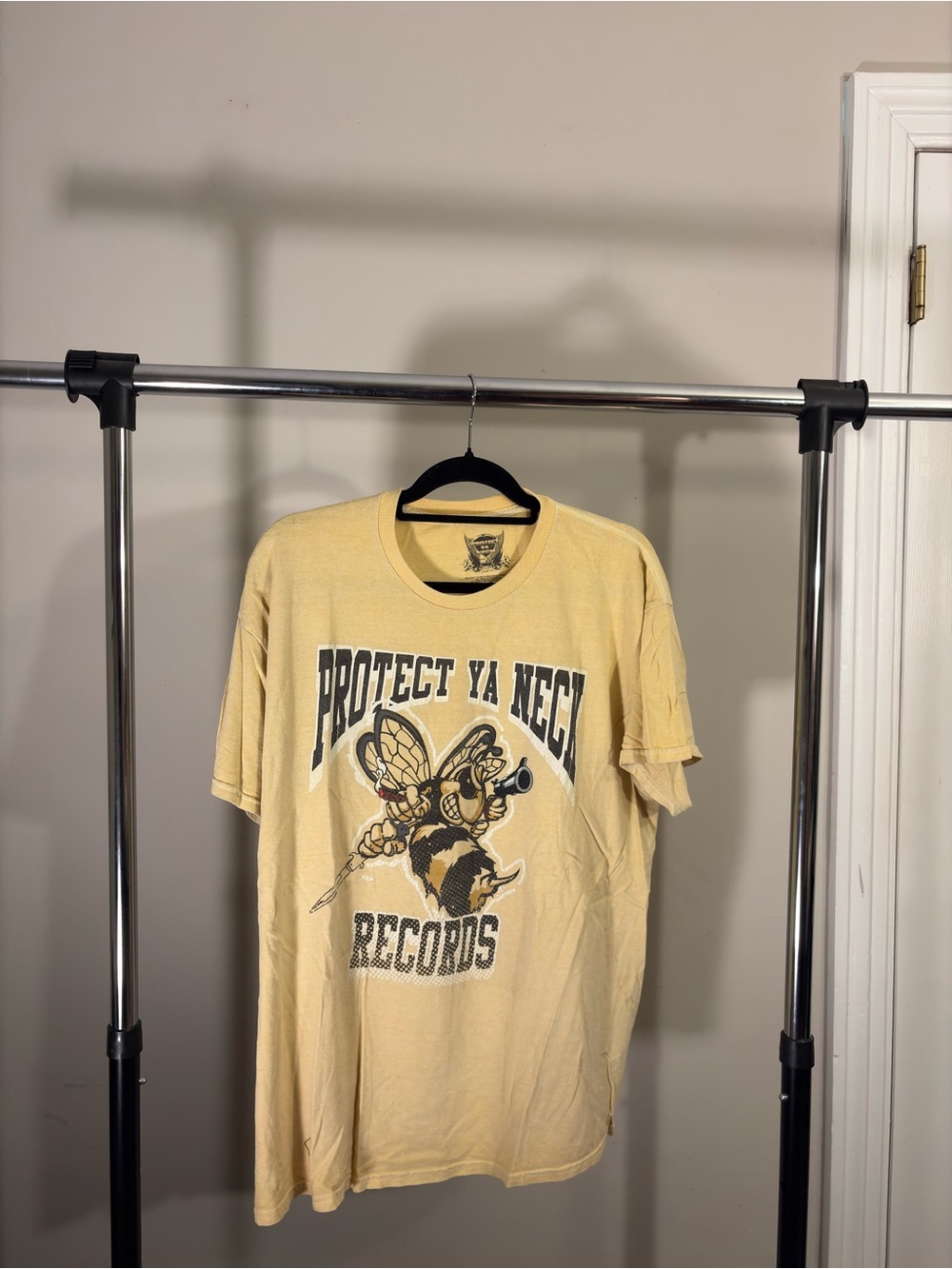 Wu Tang Protect Ya Neck Graphic Tee - Yellow